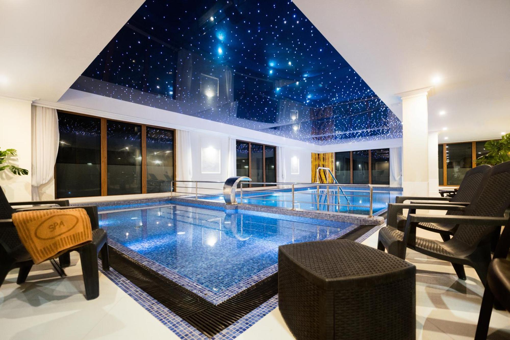 Olivina Park Spa - Domki Z Dostepem Do Krytego Basenu, Saun, Wyzywienia I Atrakcji Dla Dzieci Niechorze Bagian luar foto