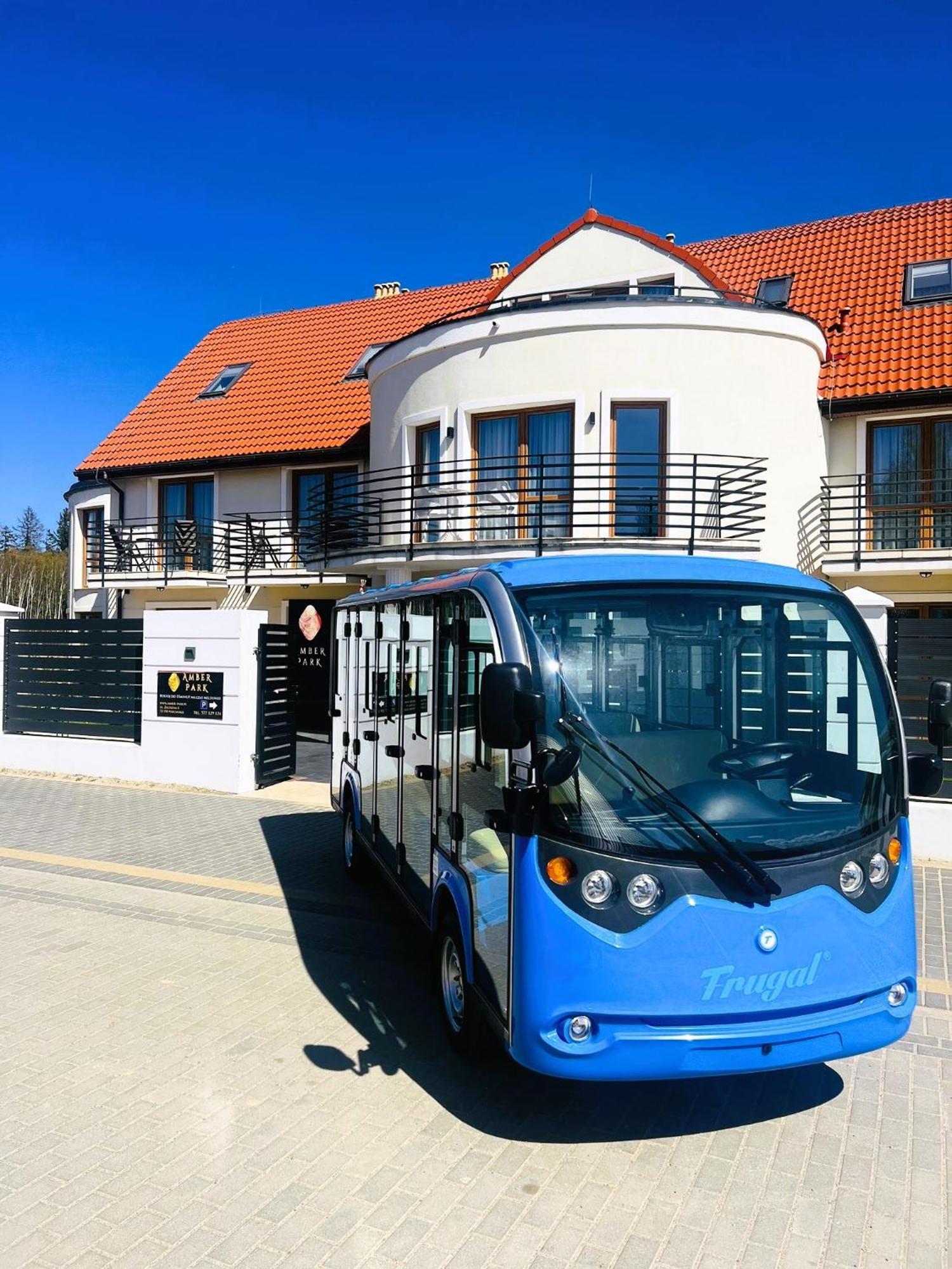 Olivina Park Spa - Domki Z Dostepem Do Krytego Basenu, Saun, Wyzywienia I Atrakcji Dla Dzieci Niechorze Bagian luar foto